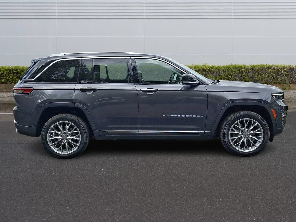 2022 Jeep Grand Cherokee 4xe Summit 4x4