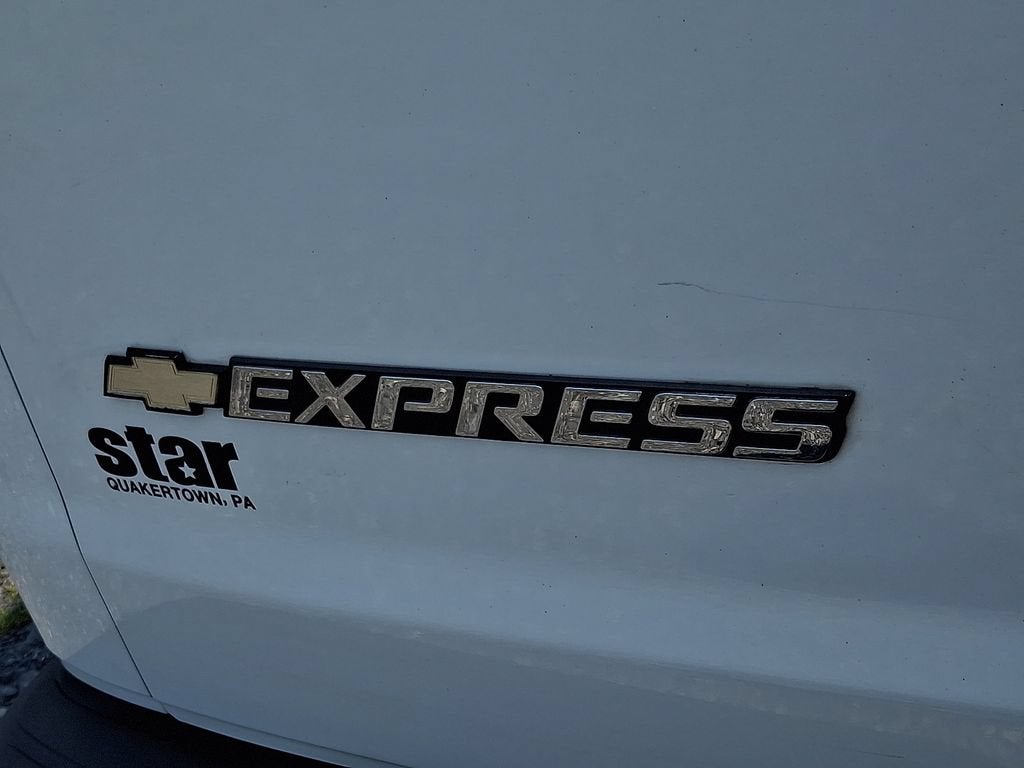 2022 Chevrolet Express Cargo 2500 RWD 2500 Regular Wheelbase WT