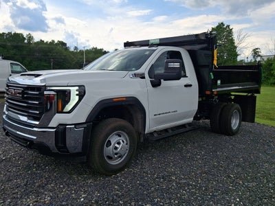 2026 GMC Sierra 3500 HD Chassis Cab Pro