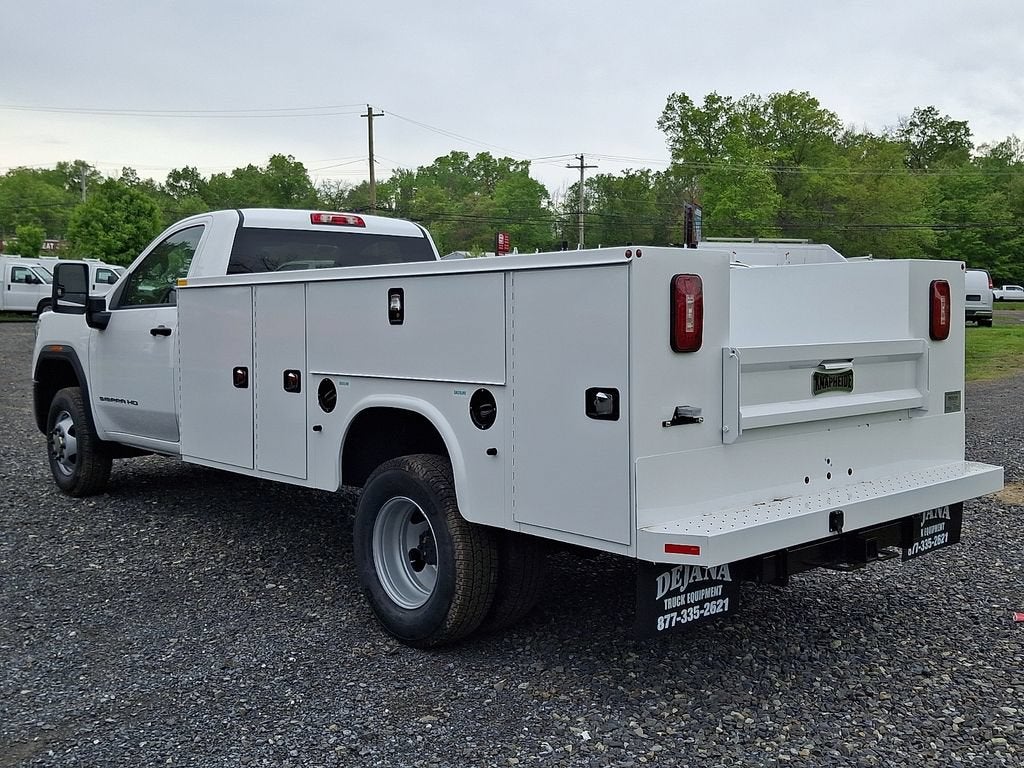 2026 GMC Sierra 3500 HD Chassis Cab Pro