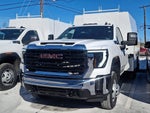 2025 GMC Sierra 3500 HD Chassis Cab Pro