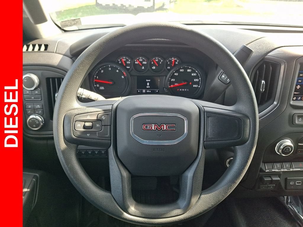 2025 GMC Sierra 3500 HD Chassis Cab Pro