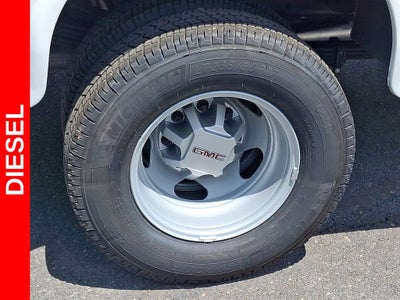 2025 GMC Sierra 3500 HD Chassis Cab Pro