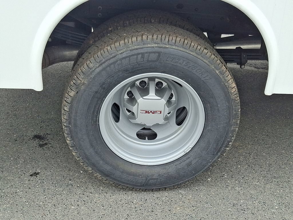 2026 GMC Sierra 3500 HD Chassis Cab Pro