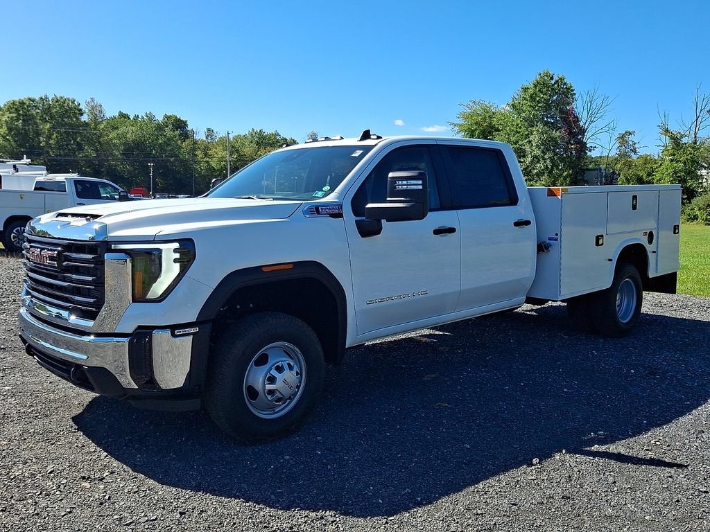 2026 GMC Sierra 3500 HD Chassis Cab Pro