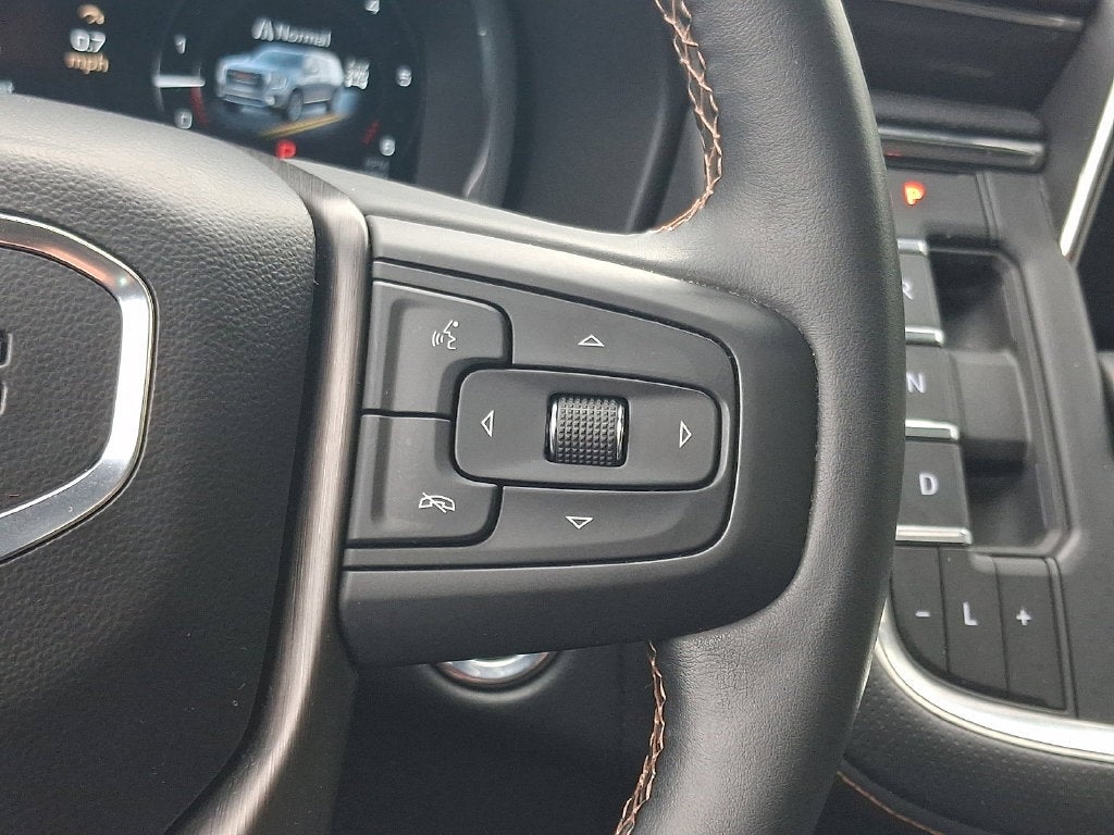 2023 GMC Yukon XL AT4