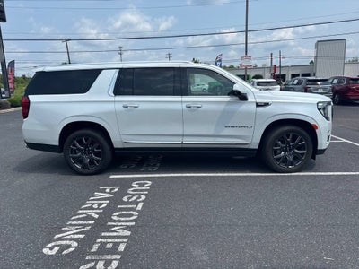 2023 GMC Yukon XL Denali