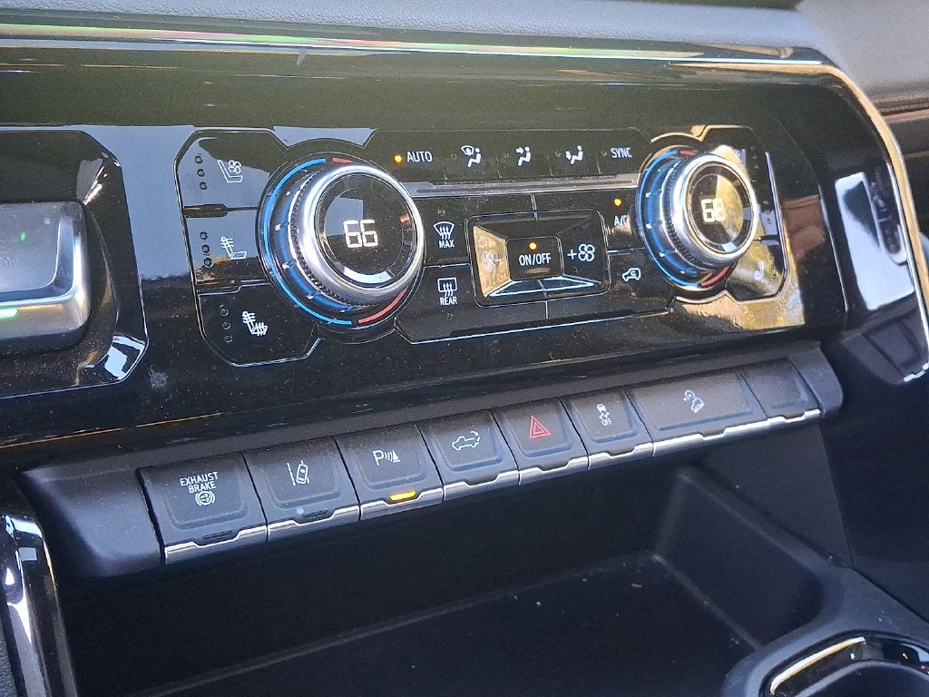 2025 GMC Sierra 2500 HD AT4