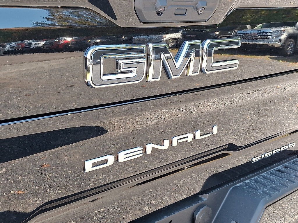 2026 GMC Sierra 3500 HD Denali Ultimate DRW