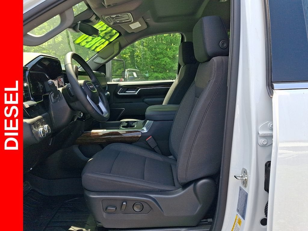 2026 GMC Sierra 3500 HD SLE