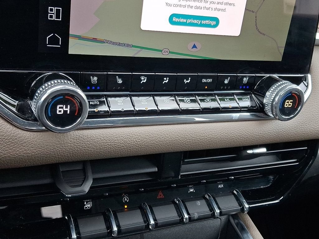 2023 GMC Canyon Denali