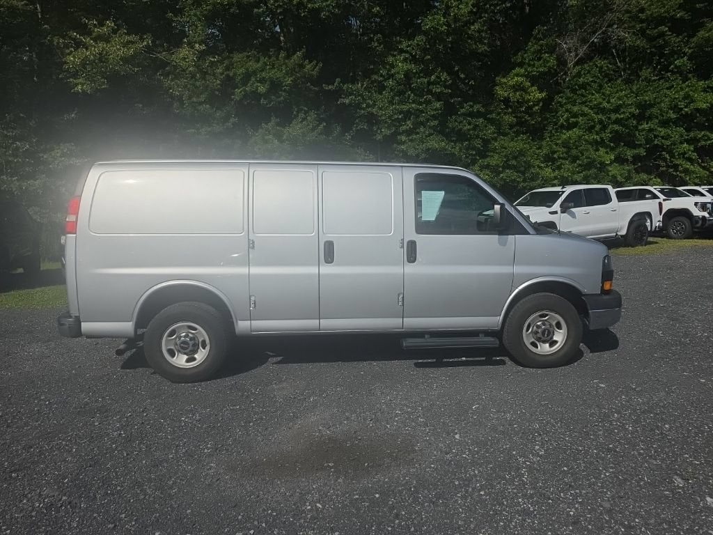 2016 GMC Savana Cargo 2500 Work Van