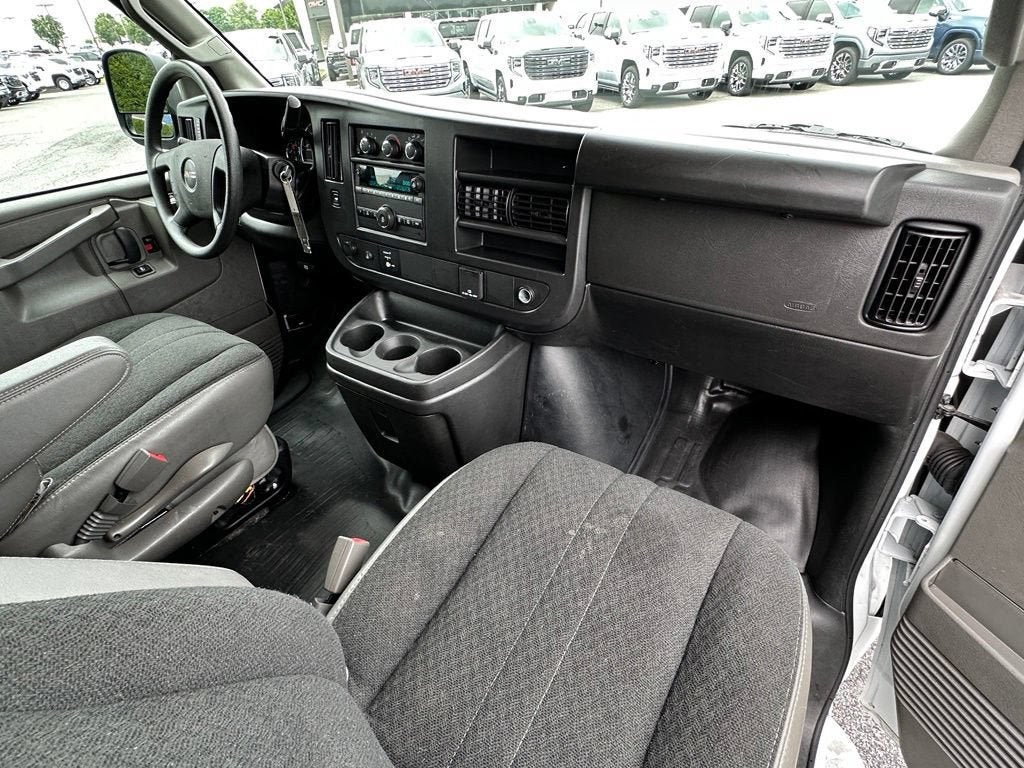 2024 GMC Savana Cargo 2500 Work Van