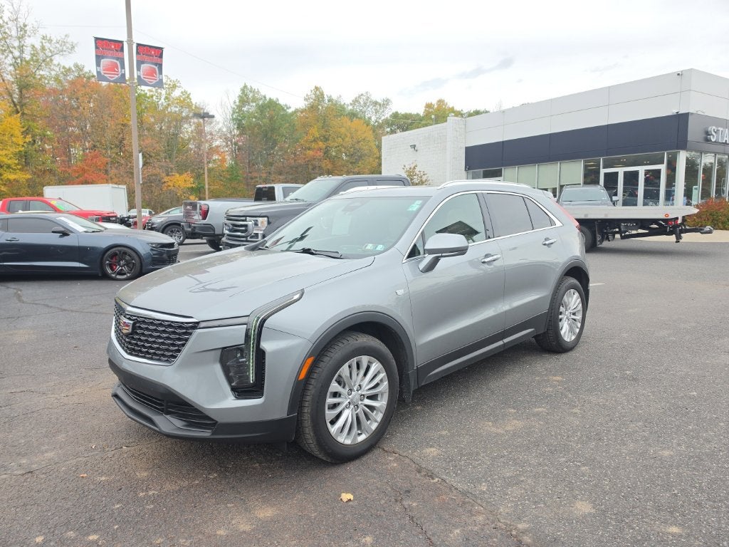 2024 Cadillac XT4 Luxury