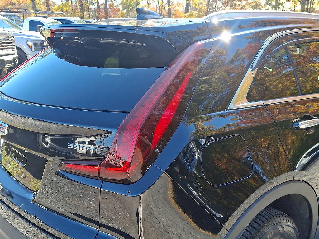 2023 Cadillac XT4 AWD Luxury