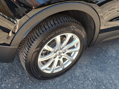 2023 Cadillac XT4 AWD Luxury