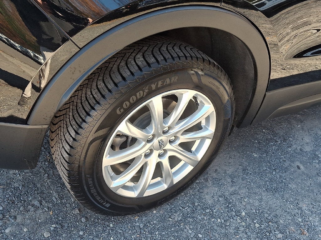 2023 Cadillac XT4 AWD Luxury