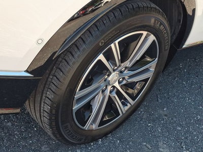 2024 Cadillac LYRIQ Luxury 3