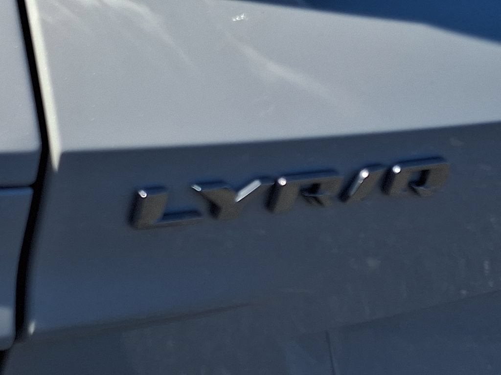 2024 Cadillac LYRIQ Luxury 3