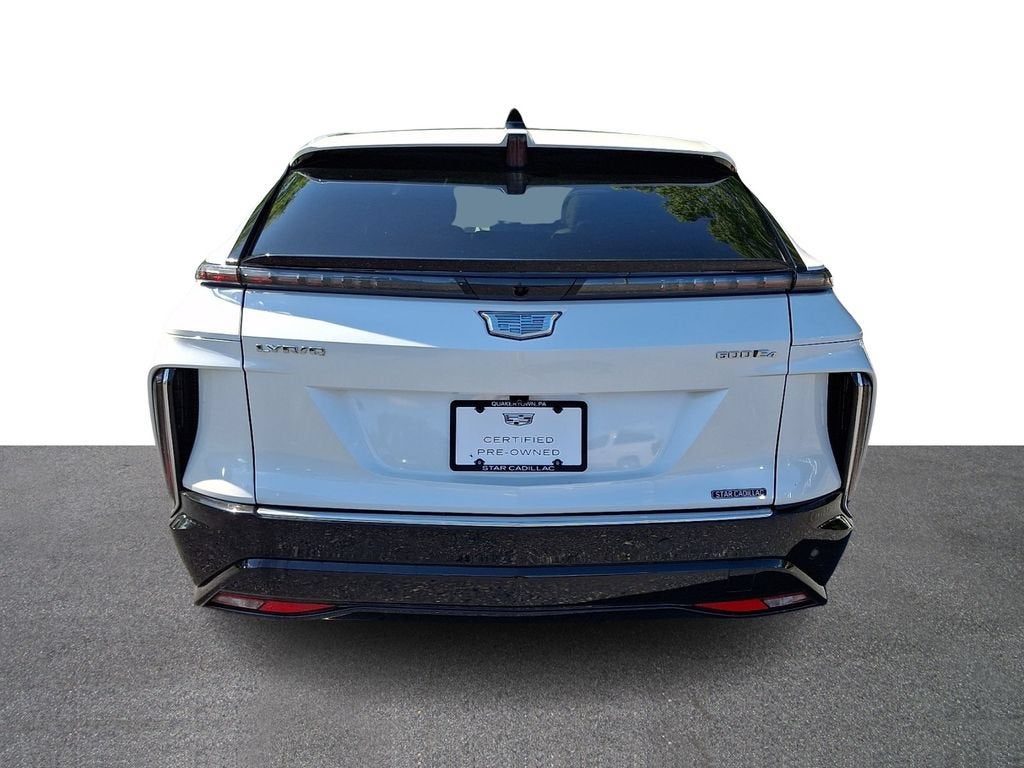 2024 Cadillac LYRIQ Luxury 3