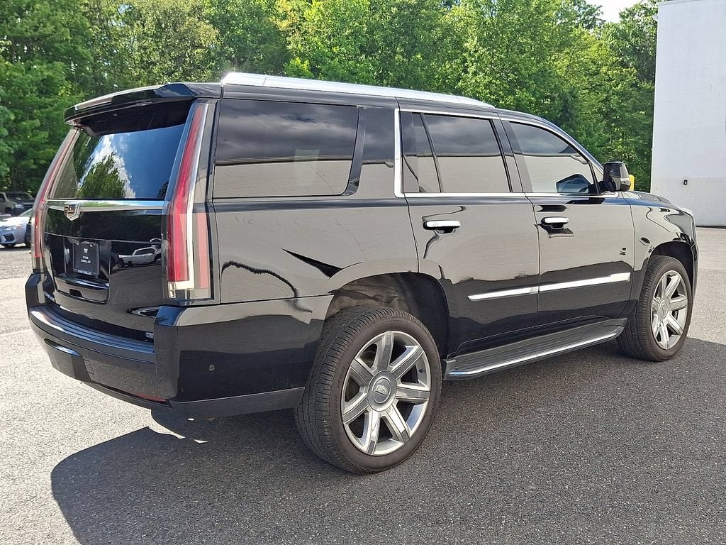 2020 Cadillac Escalade Luxury