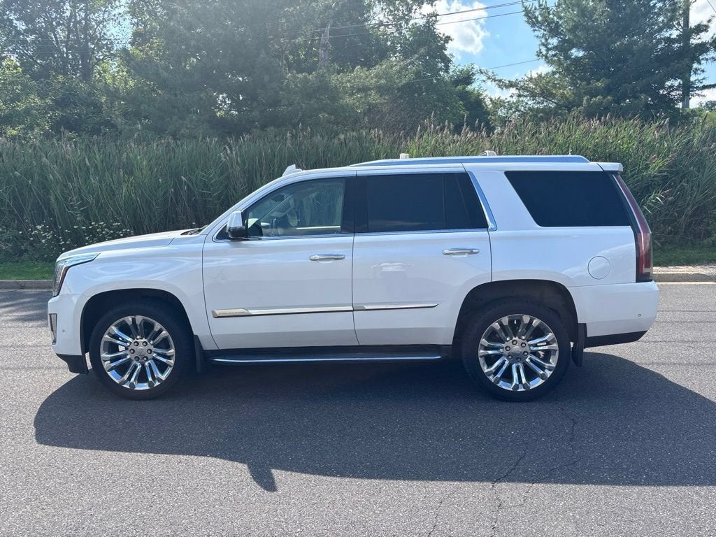 2018 Cadillac Escalade Luxury