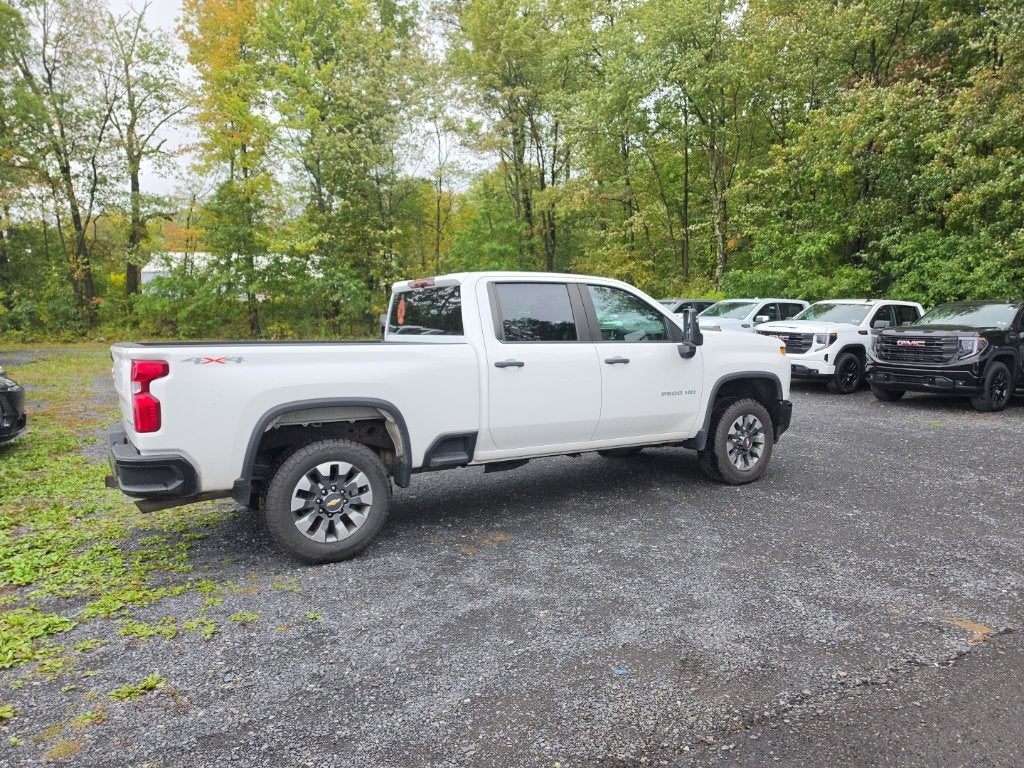 2022 Chevrolet Silverado 2500 HD Custom