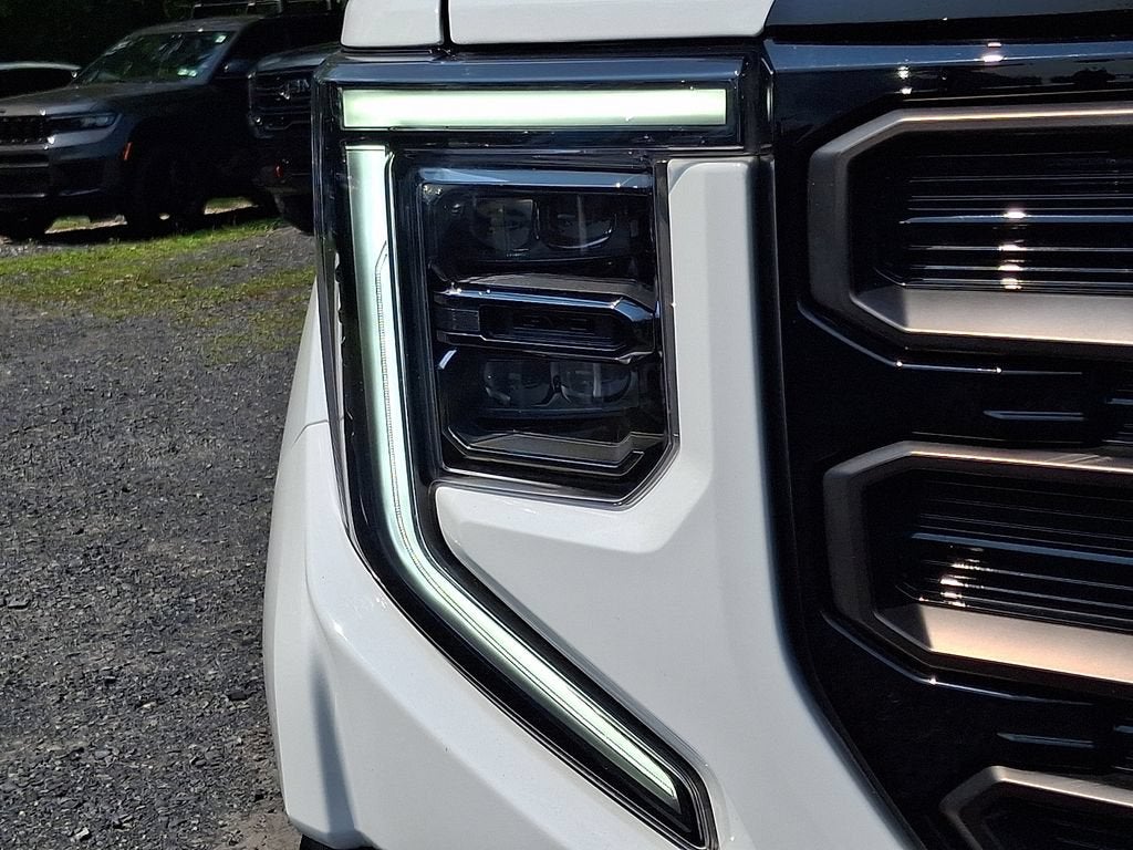 2025 GMC Sierra 1500 AT4X