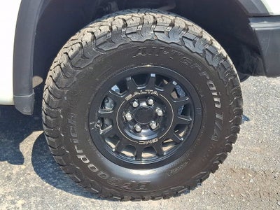 2025 GMC Sierra 1500 AT4X