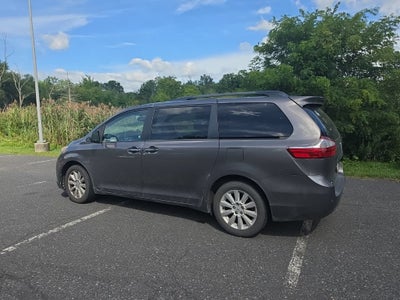 2015 Toyota Sienna XLE Premium 7 Passenger