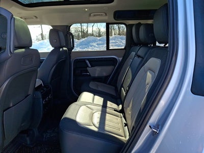 2022 Land Rover Defender 110 X-Dynamic SE