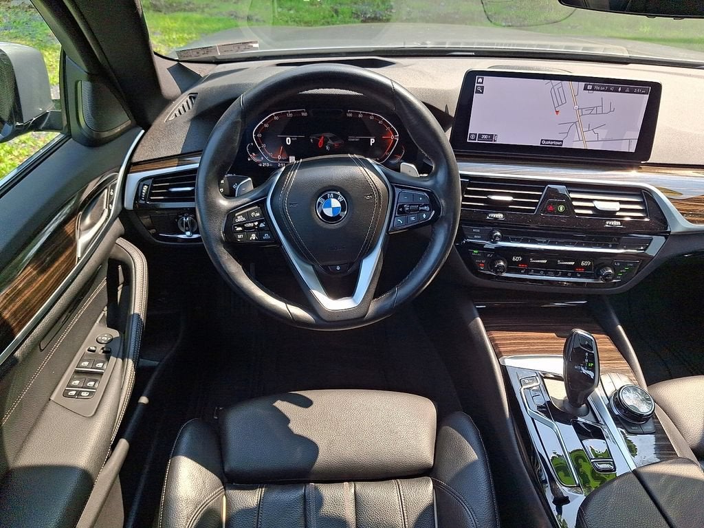 2023 BMW 540 i xDrive