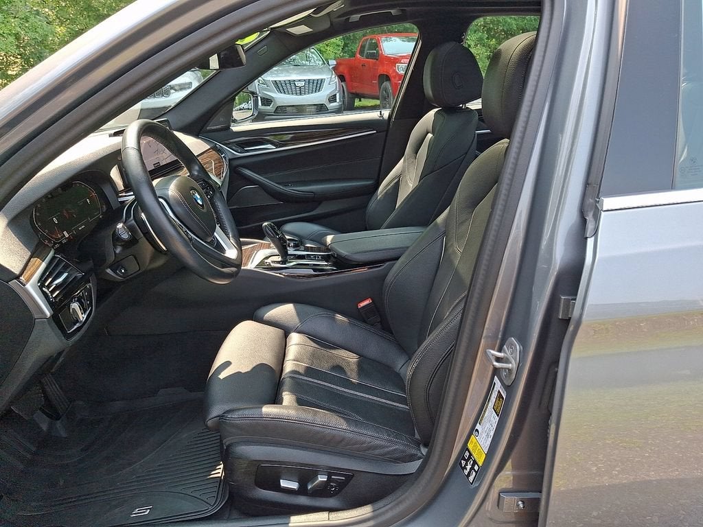 2023 BMW 540 i xDrive