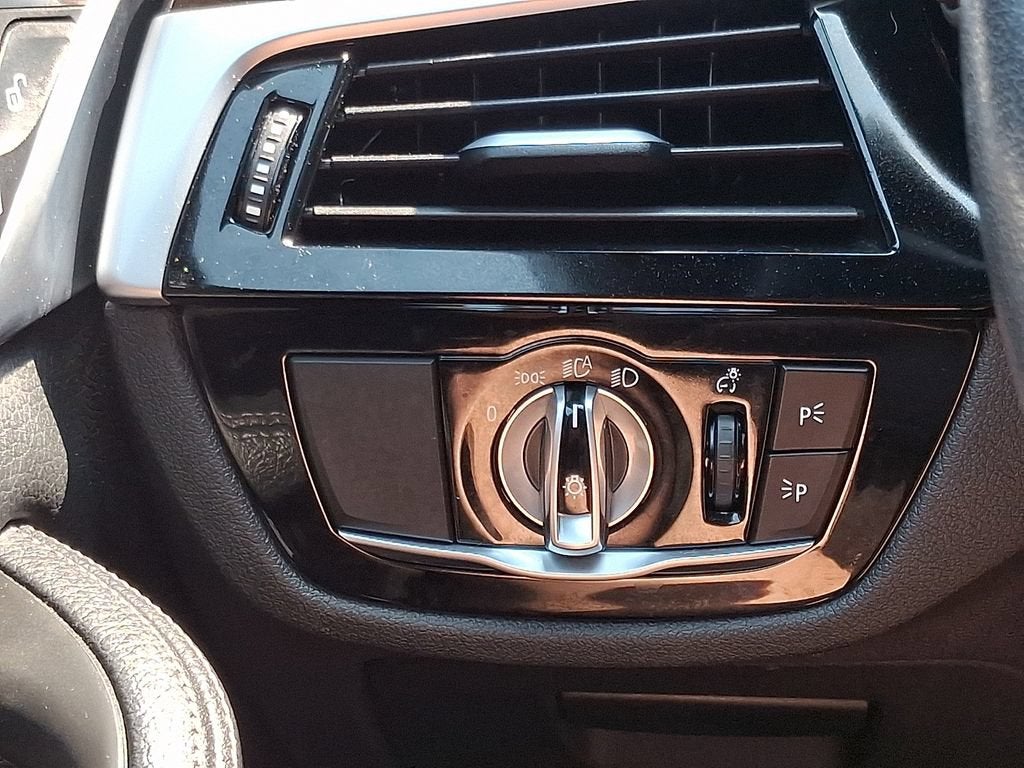 2023 BMW 540 i xDrive
