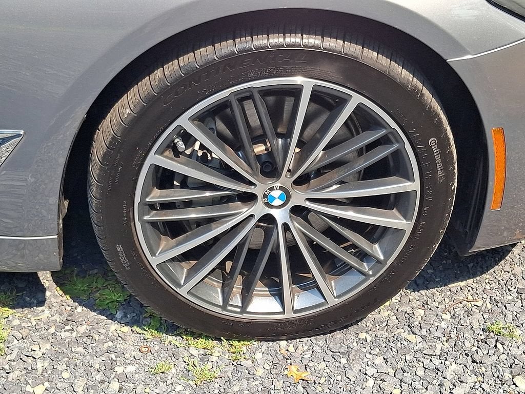 2023 BMW 540 i xDrive