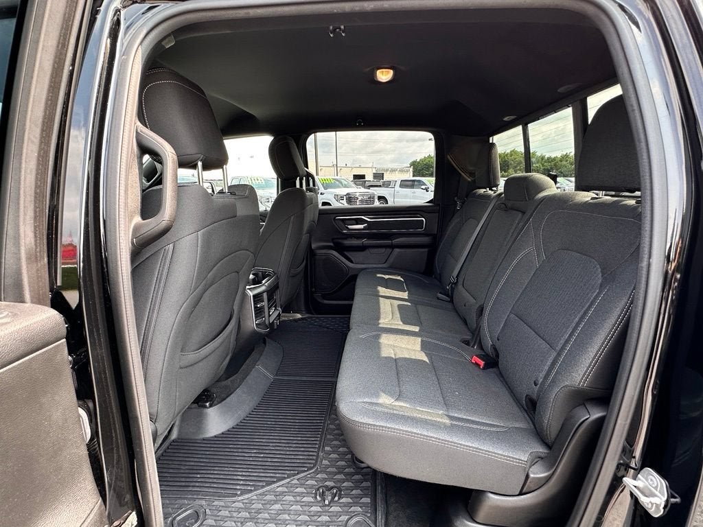 2019 RAM 1500 Big Horn/Lone Star Crew Cab 4x4 5'7" Box
