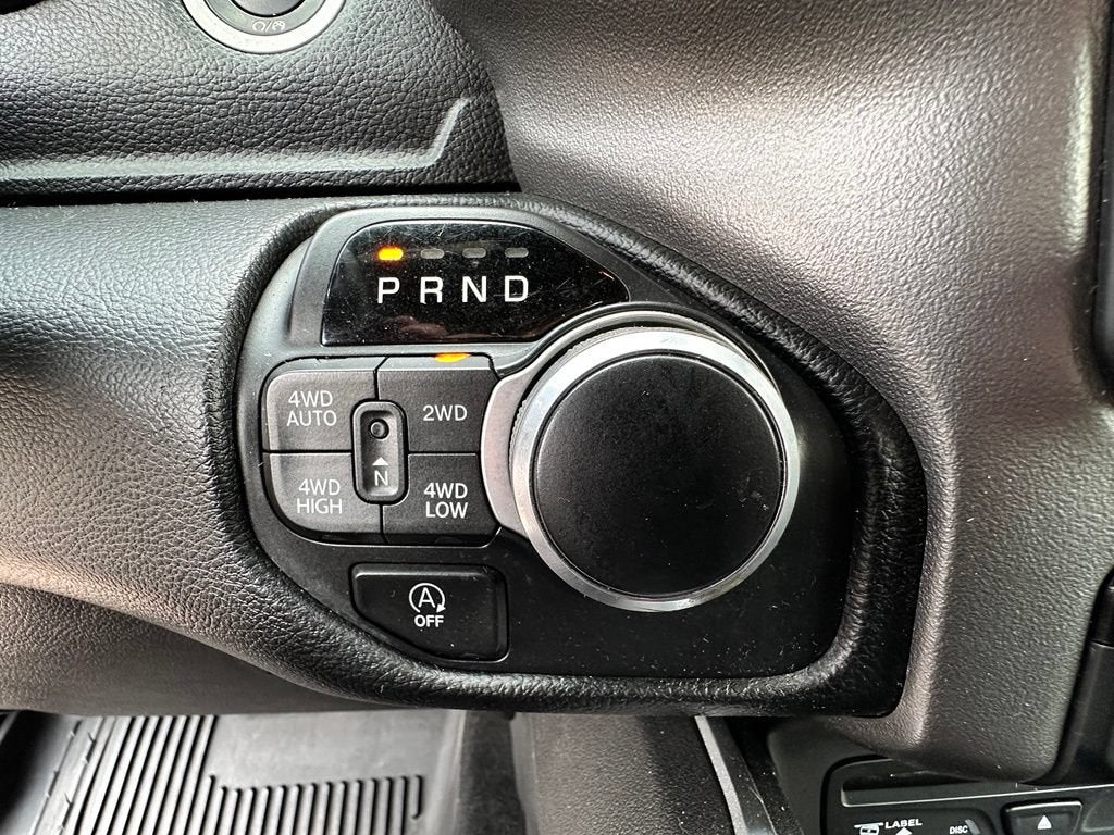 2019 RAM 1500 Big Horn/Lone Star Crew Cab 4x4 5'7" Box