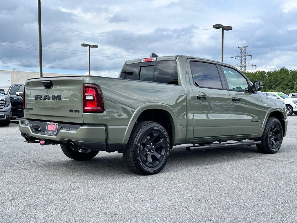 2026 RAM 1500 Big Horn Crew Cab 4x4 5'7" Box