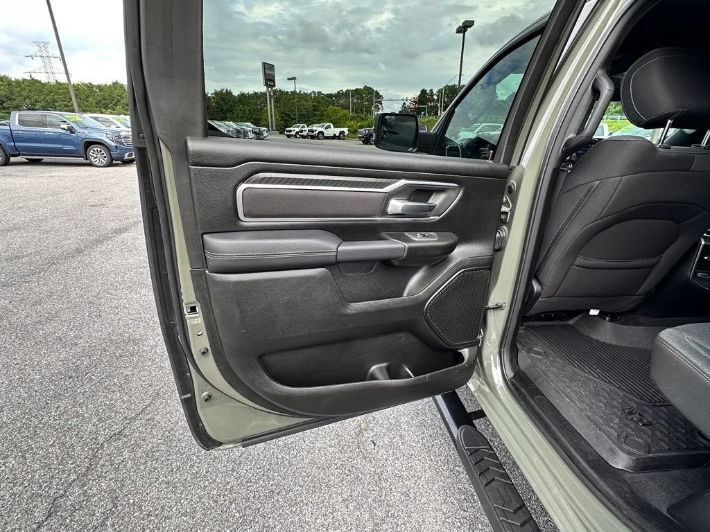 2026 RAM 1500 Big Horn Crew Cab 4x4 5'7" Box