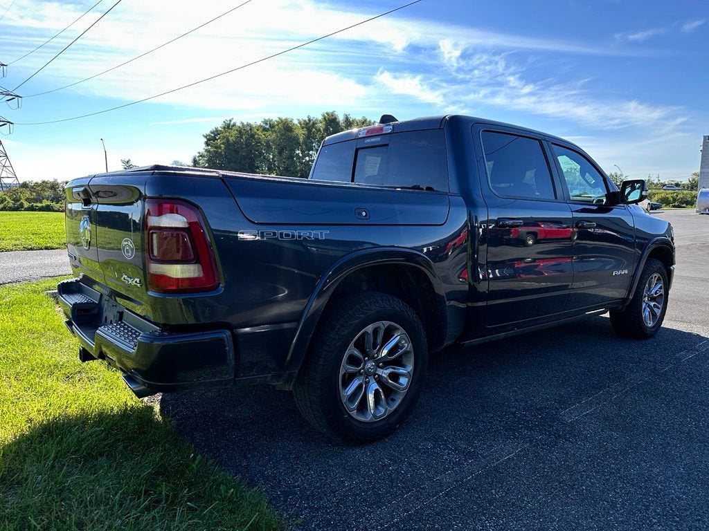 2020 RAM 1500 Laramie Crew Cab 4x4 5'7" Box