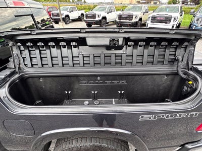 2020 RAM 1500 Laramie Crew Cab 4x4 5'7" Box