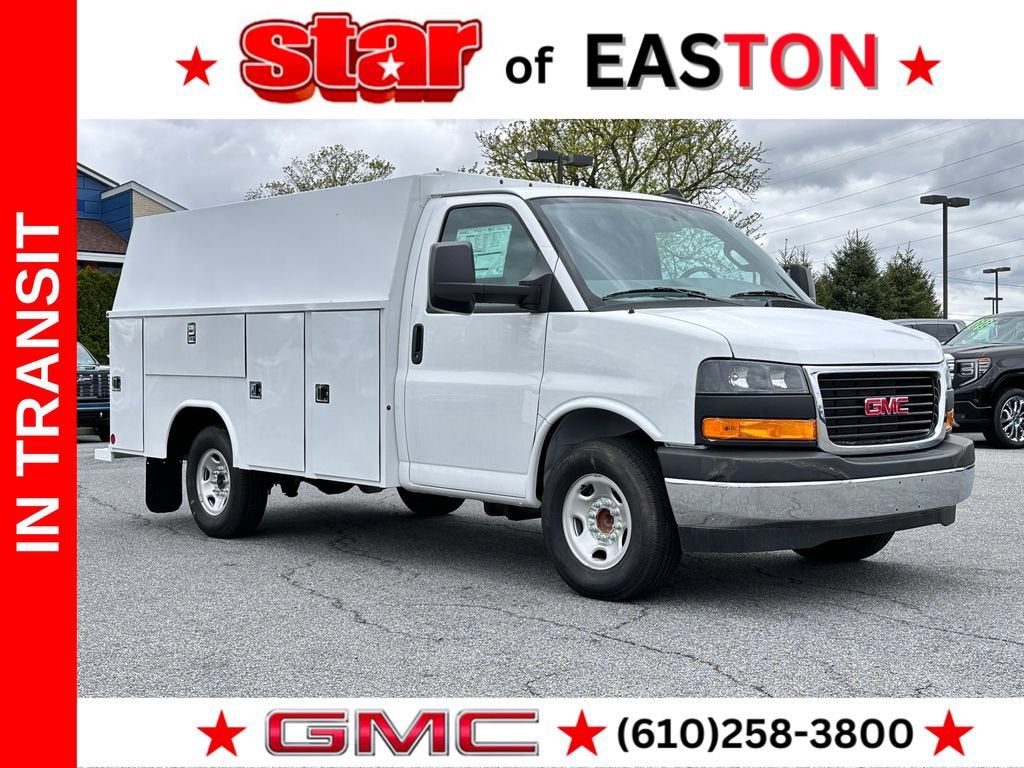 2025 GMC Savana Cutaway 3500 1WT
