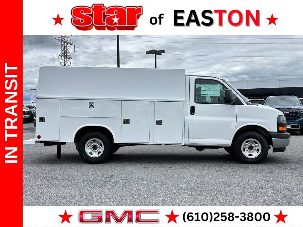 2025 GMC Savana Cutaway 3500 1WT
