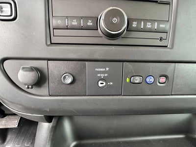 2025 GMC Savana Cutaway 3500 1WT