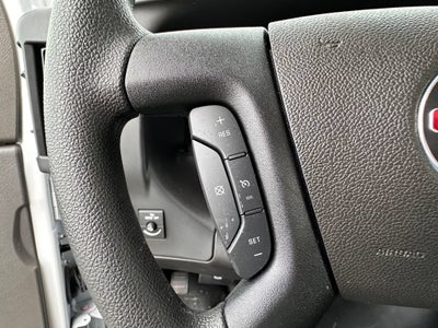 2025 GMC Savana Cutaway 3500 1WT