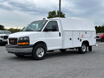 2025 GMC Savana Cutaway 3500 1WT