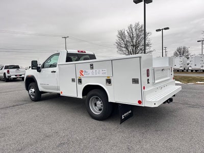 2025 GMC Sierra 3500 HD Chassis Cab Pro
