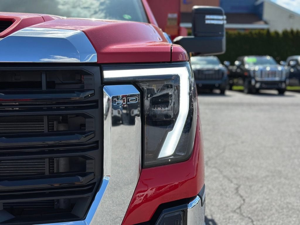 2026 GMC Sierra 3500 HD Chassis Cab Pro