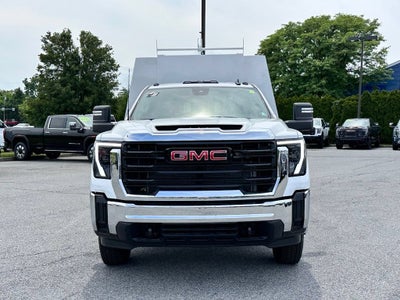 2026 GMC Sierra 3500 HD Chassis Cab Pro