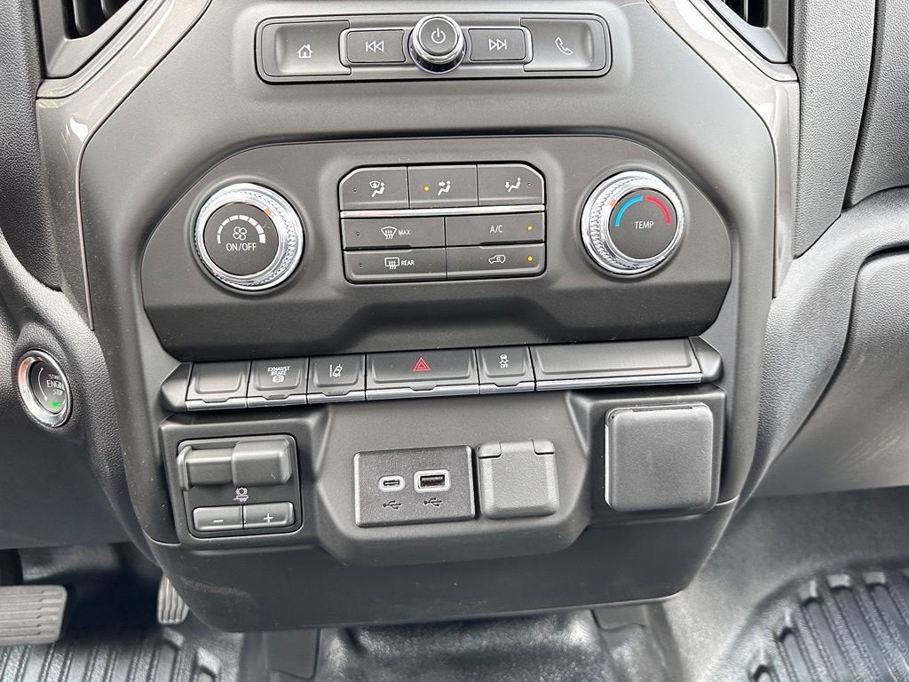 2026 GMC Sierra 3500 HD Chassis Cab Pro